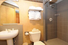 Shoshone Condominium Hotel