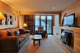 Shoshone Condominium Hotel