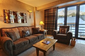 Shoshone Condominium Hotel