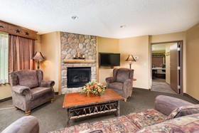 Best Western Plus Kelly Inn & Suites