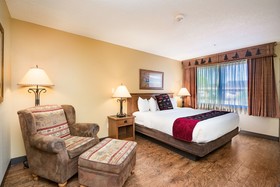 Best Western Plus Kelly Inn & Suites