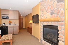 Best Western Plus Kelly Inn & Suites