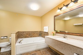 Best Western Plus Kelly Inn & Suites