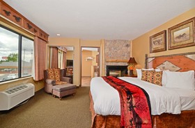 Best Western Plus Kelly Inn & Suites