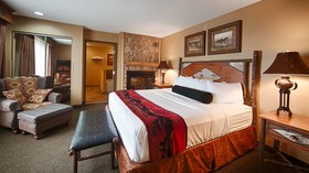 Best Western Plus Kelly Inn & Suites