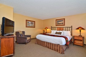 Best Western Plus Kelly Inn & Suites