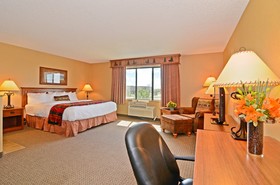 Best Western Plus Kelly Inn & Suites