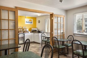 Days Inn by Wyndham Billings