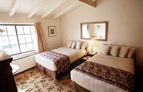 Dude Rancher Lodge