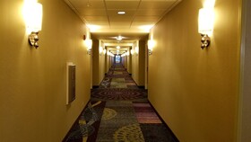 Glacier Peaks Hotel & Casino