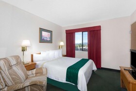 Wingate by Wyndham Butte City Center I-15/I-90