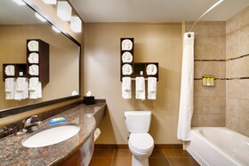 Holiday Inn Express & Suites Butte SE