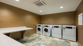 Holiday Inn Express & Suites Butte SE