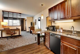Holiday Inn Express & Suites Butte SE