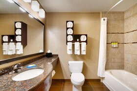 Holiday Inn Express & Suites Butte SE