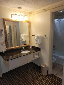 Studio 6 Suites Butte MT I-90 I-15