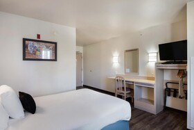 Red Lion Inn & Suites Butte