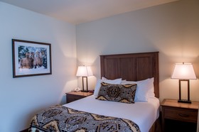 Cedar Creek Lodge Hotel