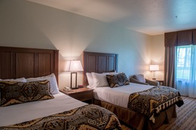 Cedar Creek Lodge Hotel