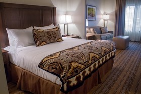 Cedar Creek Lodge Hotel