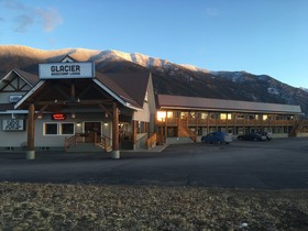 Western Inn Glacier Park