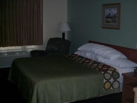 Super 8 by Wyndham Conrad