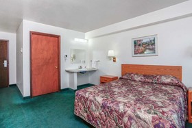 Travelodge by Wyndham Deer Lodge Montana