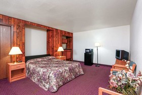 Travelodge by Wyndham Deer Lodge Montana