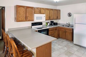 The Ridgeline Hotel at Yellowstone, Ascend Hotel Collection