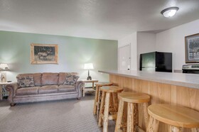 The Ridgeline Hotel at Yellowstone, Ascend Hotel Collection