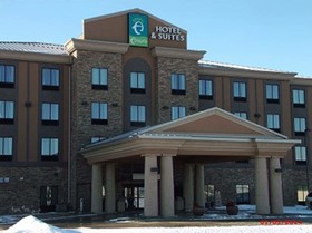 Spark by Hilton Glendive