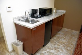 Holiday Inn Express & Suites Glendive