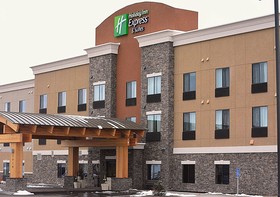 Holiday Inn Express & Suites Glendive
