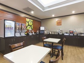 La Quinta Inn & Suites by Wyndham Glendive