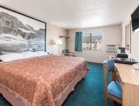 Glendive Lodge