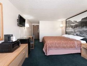 Glendive Lodge