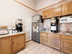 Glendive Lodge