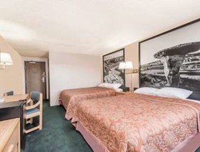 Glendive Lodge