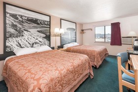 Glendive Lodge