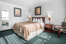 Travelodge by Wyndham Great Falls