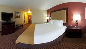Holiday Inn Express Hotel & Suites Great Falls