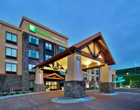 Holiday Inn Express Hotel & Suites Great Falls