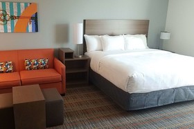 MainStay Suites