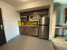 MainStay Suites