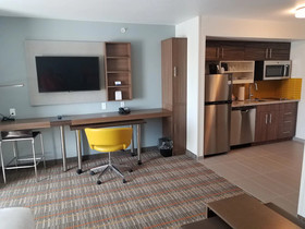 MainStay Suites