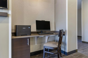 MainStay Suites