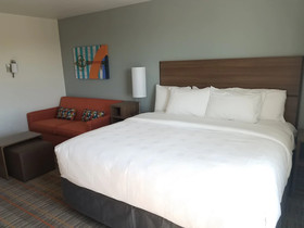 MainStay Suites