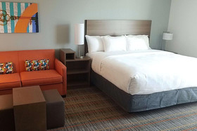 MainStay Suites