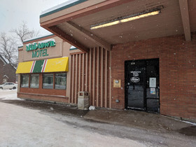 The Mid-Town Motel