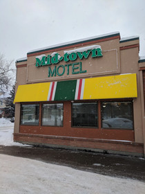 The Mid-Town Motel